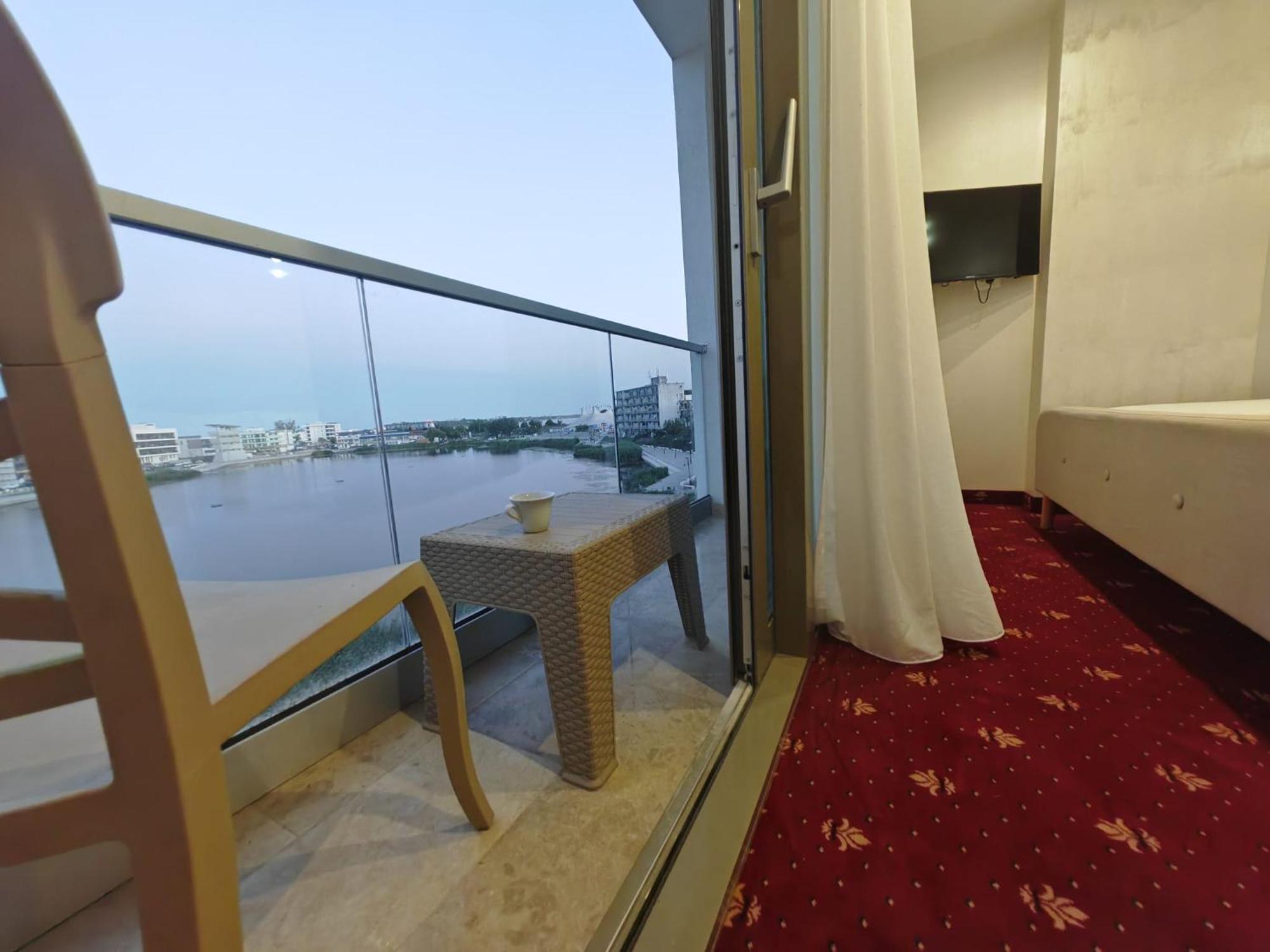 White Boutique Hotel- Западен Ефорие Екстериор снимка